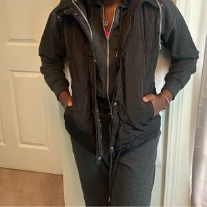 Hooded Puffer Sleeveless Vest